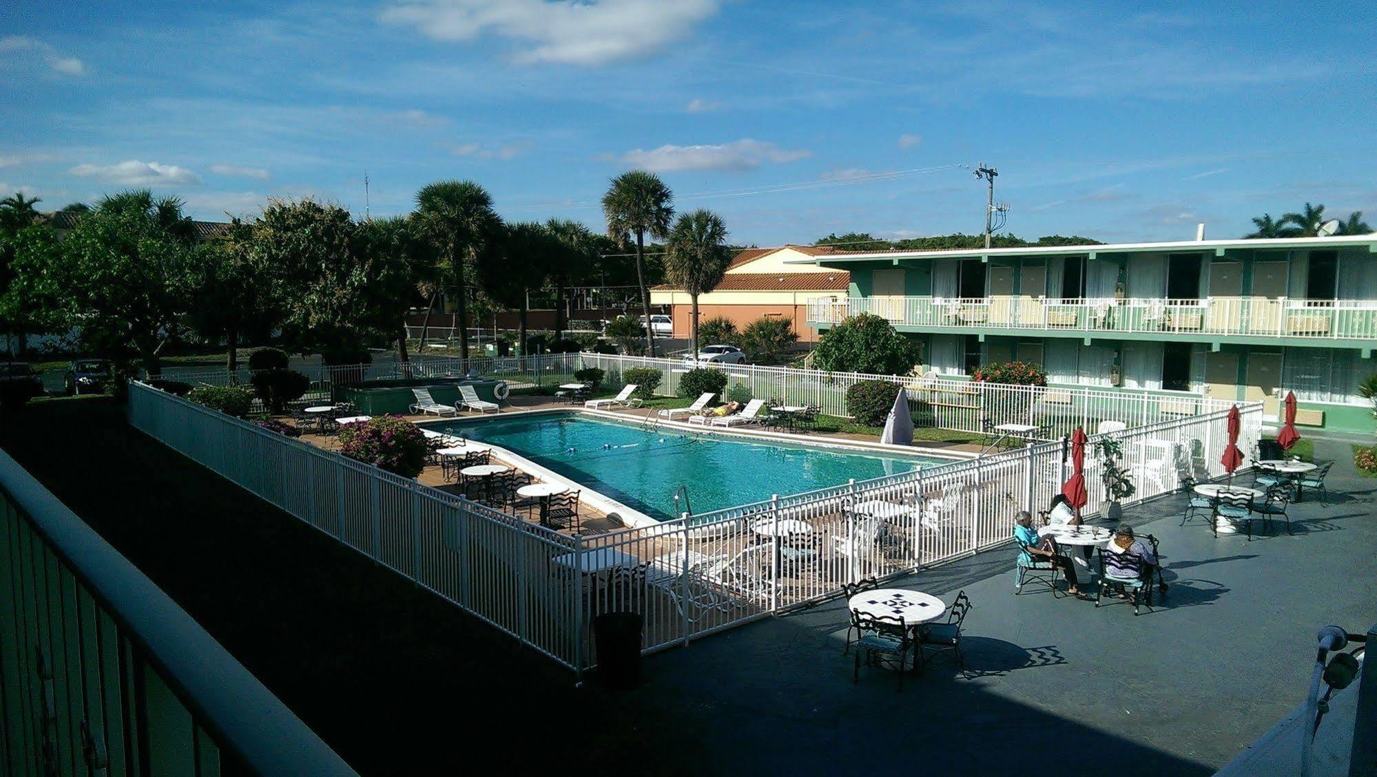 Boca Inn Boca Ratón Exterior foto