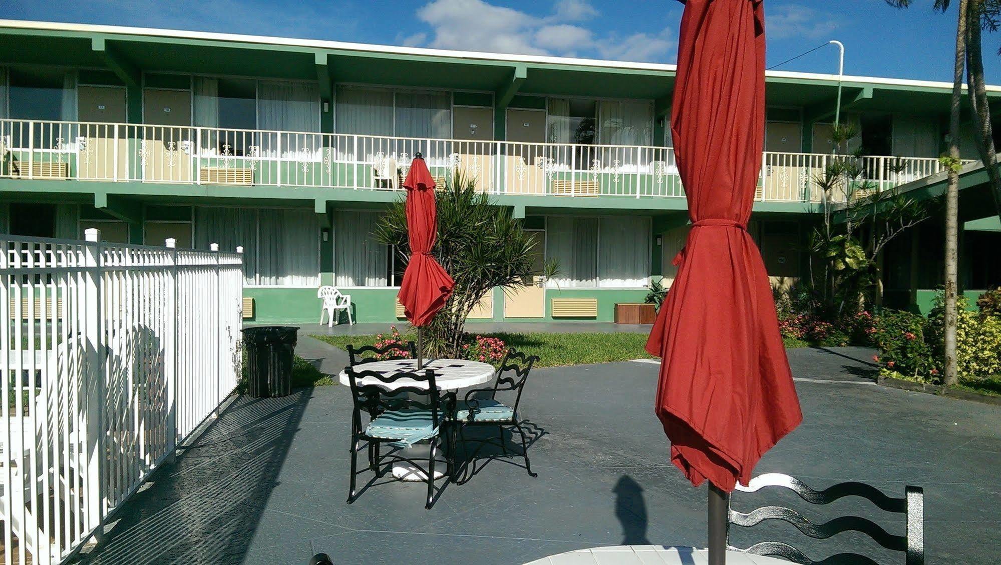 Boca Inn Boca Ratón Exterior foto